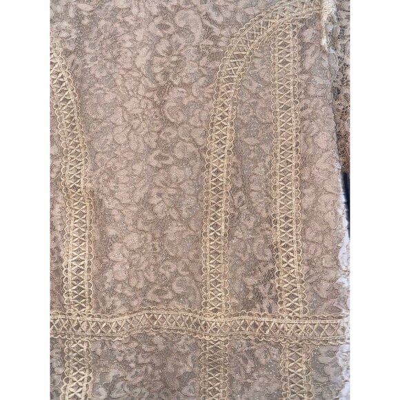 Zara long sleeve nude floral lace cropped top with zippered closure  | worn once - Picture 12 of 12